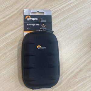 Lowepro Santiago 20 II Camera Case